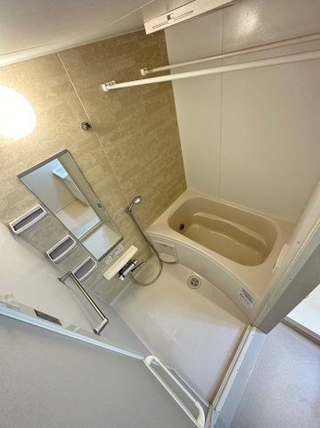 Ｌｉｎｄｅｎｂａｕｍ　Ｓｕｇｉｎａｍｉの浴室|★追い焚き機能付きのバスルーム★