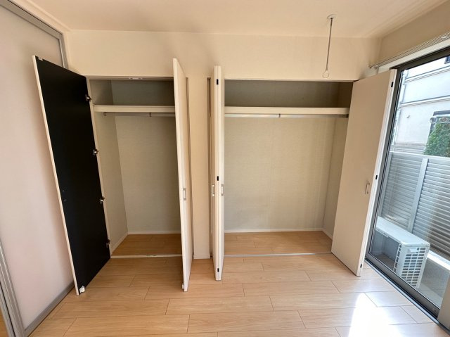 Ｌｉｎｄｅｎｂａｕｍ　Ｓｕｇｉｎａｍｉの収納|★大型クローゼット★