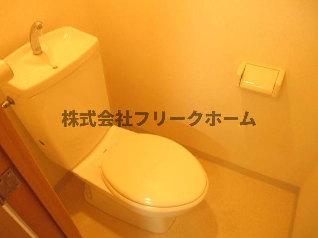 武蔵野市御殿山１丁目の賃貸マンションのトイレ