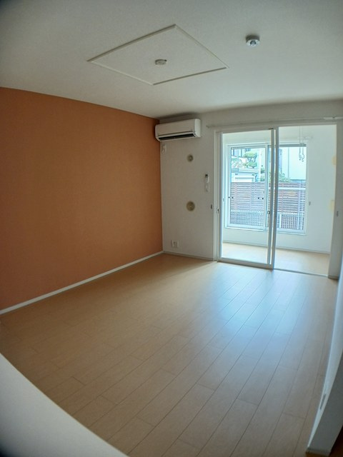 ソレイユの居間・リビング