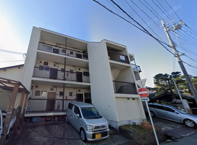 米山マンションの外観