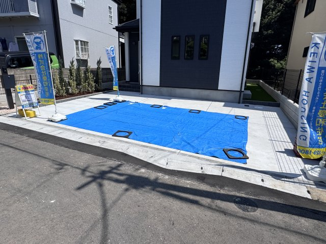 市川市中国分５丁目新築戸建【国府台小学校:6分】の駐車場|駐車スペース・並列2台駐車可