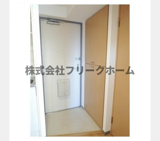 武蔵野市境２丁目の賃貸マンションの玄関