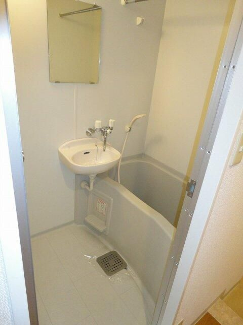 エスコート西早稲田の浴室