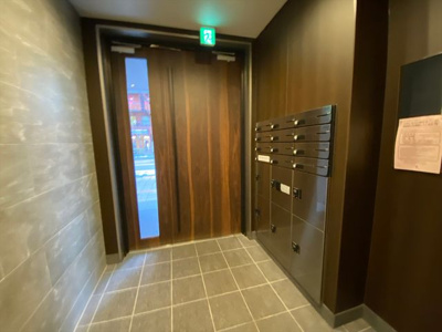 【エントランス】 | ジョカットロ蔵前 | 建物の内部です
