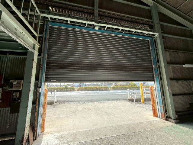 馬郡町4057番倉庫の設備