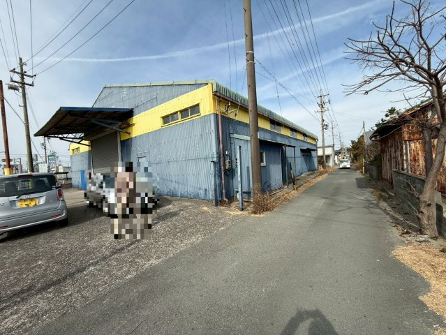 馬郡町4057番倉庫の外観