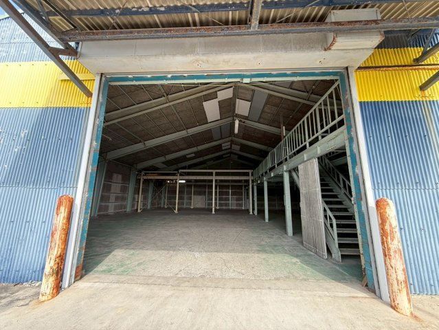 馬郡町4057番倉庫の設備
