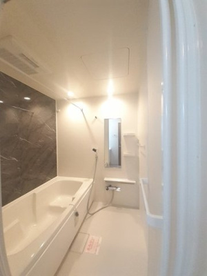 【浴室】 | ハイライト | 落ち着いた空間のお風呂です