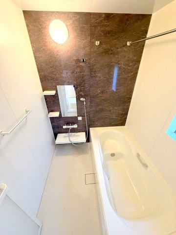 青梅市東青梅3丁目　リフォーム住宅の浴室|リフォーム前写真※室内のご見学いつでも可能です。