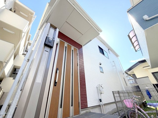 青梅市東青梅3丁目　リフォーム住宅の外観|リフォーム前写真※室内のご見学いつでも可能です。
