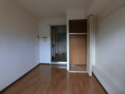【寝室】 | ジョイフル新丸子第2 | 他のお部屋の参考写真となります。