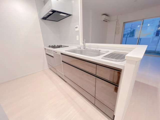 ココテラス横濱戸塚ヒルトップイースト【仲介手数料半額】ペット可♪のキッチン