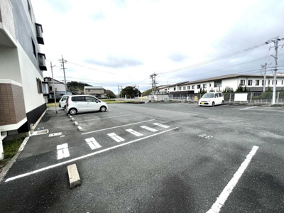 【駐車場】 | メゾン・オードリー