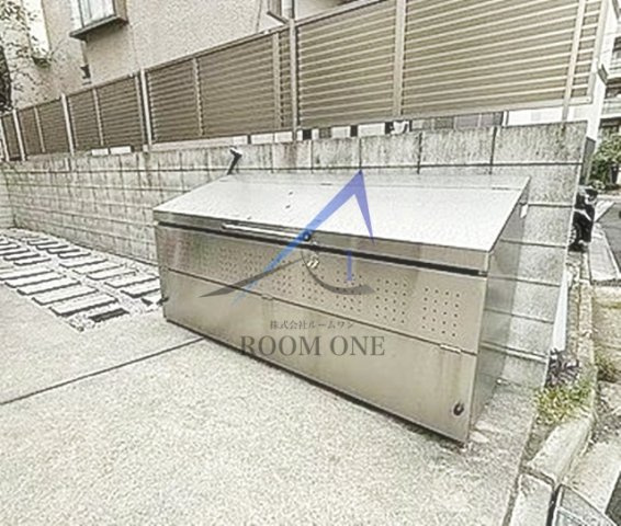 Shanti Casa四谷若葉のその他共用部分|敷地内ゴミ置き場です。