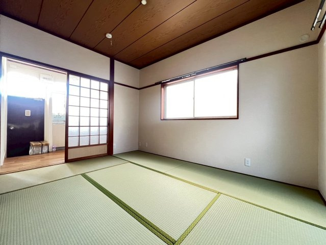 第三岡部コーポの内装