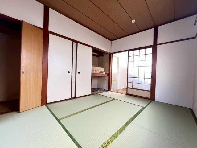 第三岡部コーポの内装