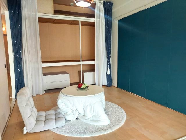 ジャルダン宝塚中山台弐番館B棟の洋室|洋室約4.5帖