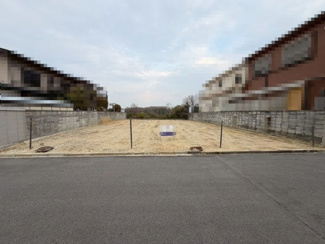 【外観】 | 鶴山台２丁目　売土地 | 前面道路約6ｍ！広々運転の苦手な方も安心です！