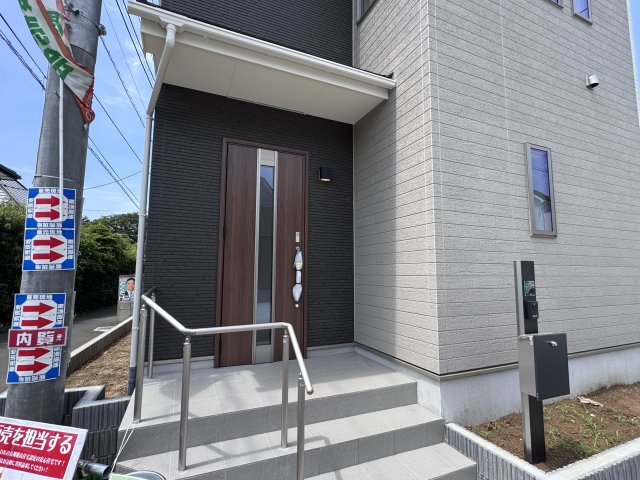 市川市大野町３丁目新築戸建のエントランス|エントランス