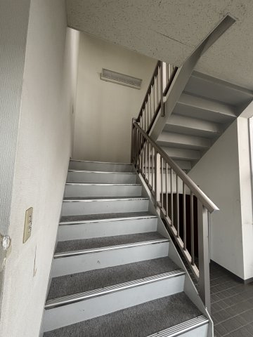 常滑市本郷町4丁目テナントのロビー