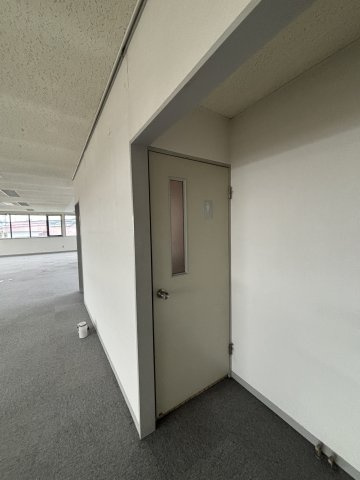常滑市本郷町4丁目テナントの内装