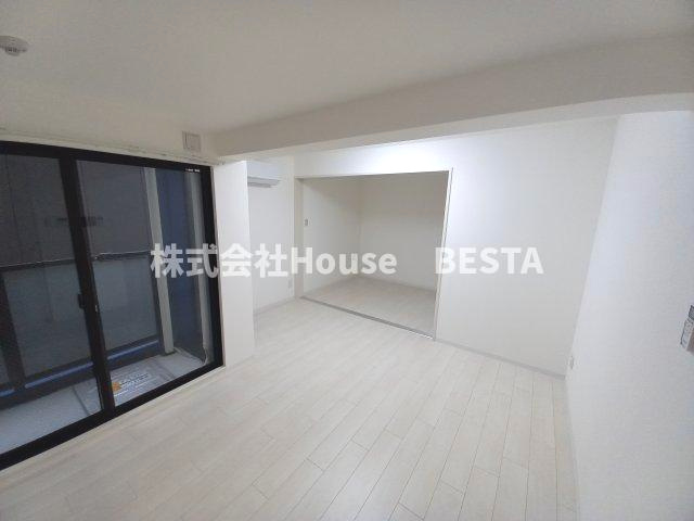 パークス神戸の居間・リビング