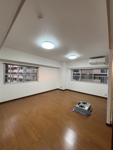 ダイアパレス町屋の居間・リビング