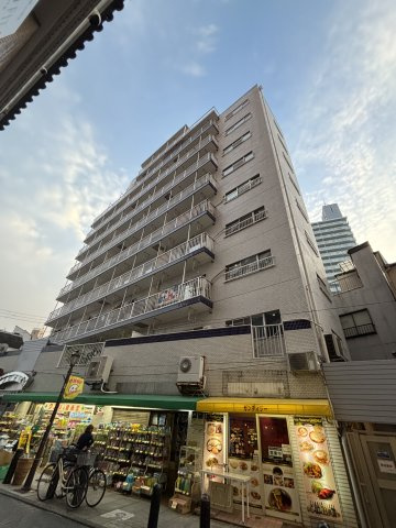 ダイアパレス町屋の外観