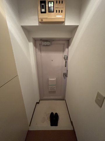 ダイアパレス町屋の玄関