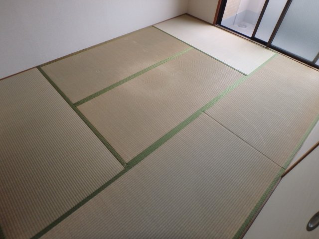 グリーンプラザ御厨の和室