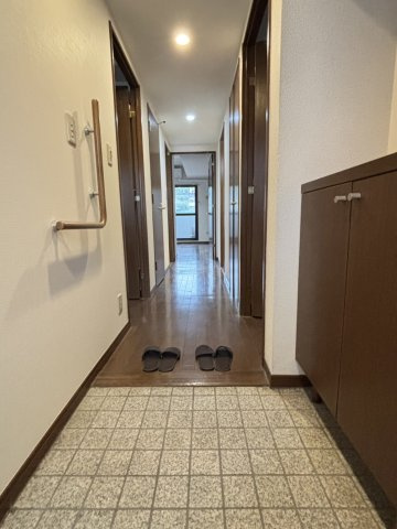【玄関】