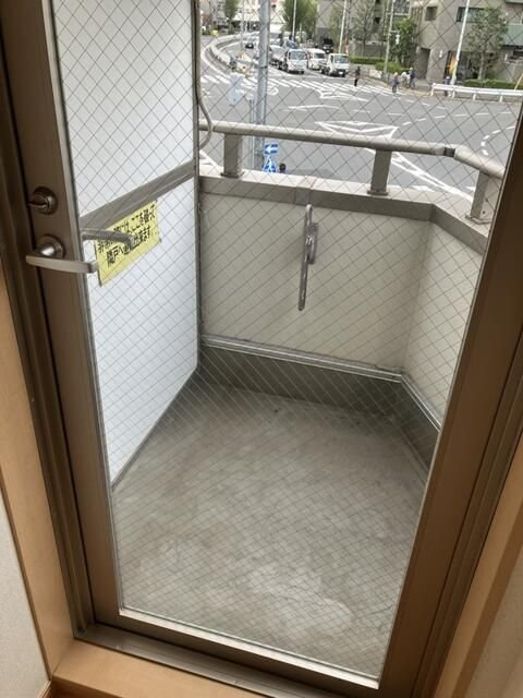 ロイヤルシティ赤羽岩淵のバルコニー