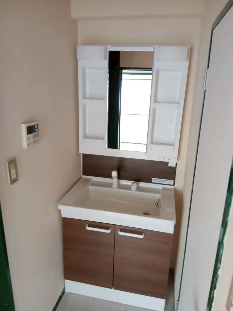 グロリアスマンションミフジ川越3号館の独立洗面台