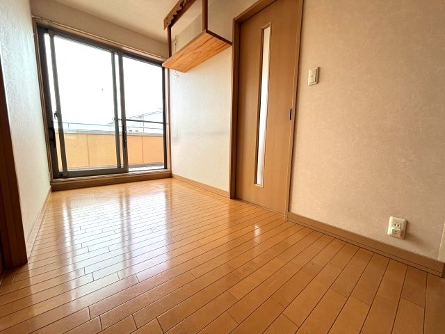 多目的に使える2階ファミリーホール。
