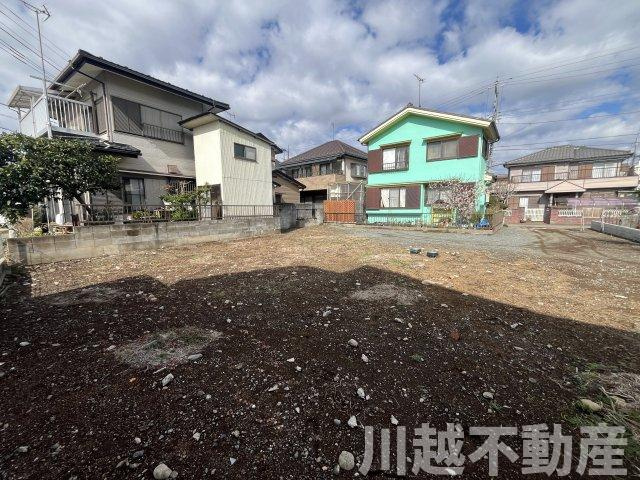 川越市大塚2丁目売地（更地）全2区画の外観|敷地の中心の南寄りから北西側を望む
