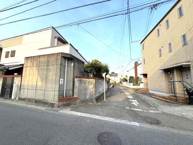 海見え！逗子海岸徒歩1分　マリンライフの周辺|住宅街