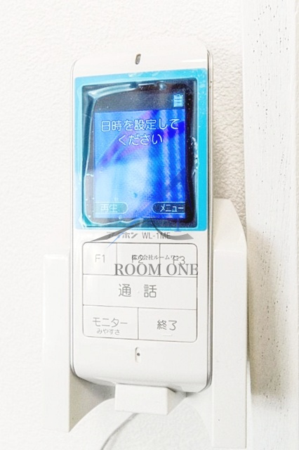 アーバン宮本町のセキュリティ|モニター付きインターホンです。