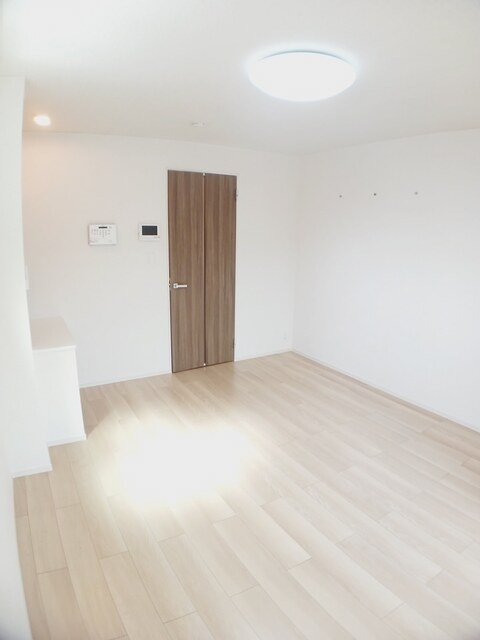 サイカス桟橋通の洋室|その他