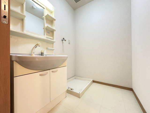 ロイヤル西御座の洗面所