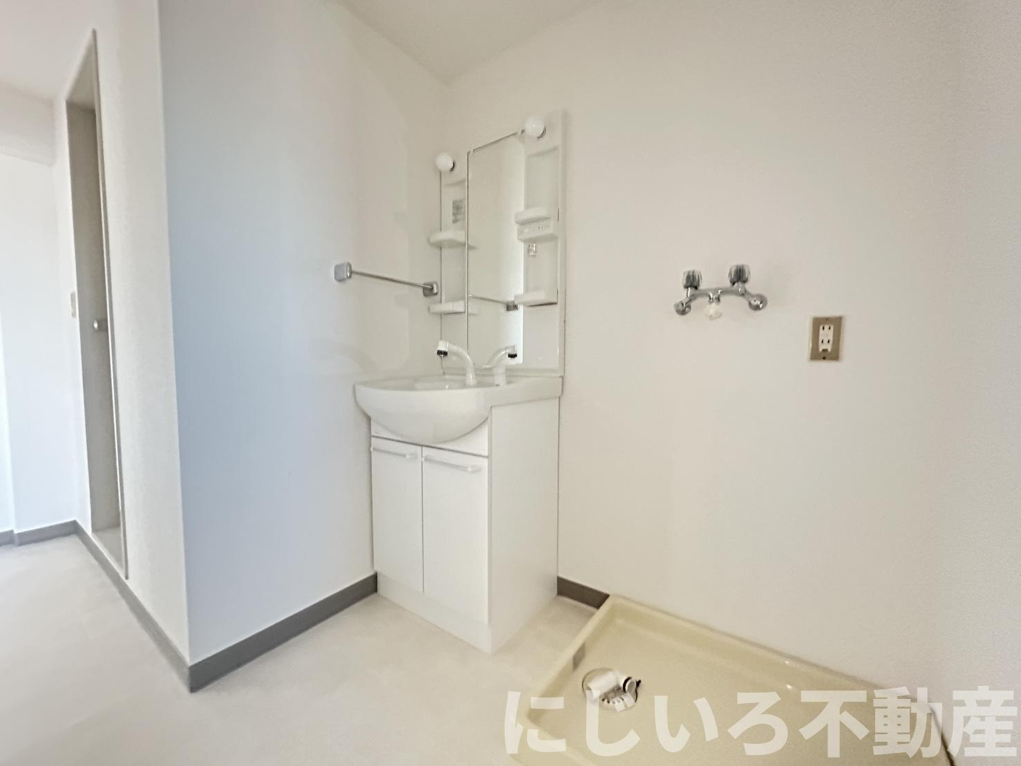 第3眉山マンションの洗面所