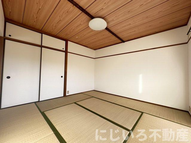 第3眉山マンションの和室