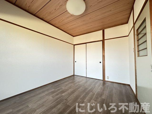 第3眉山マンションの居間・リビング