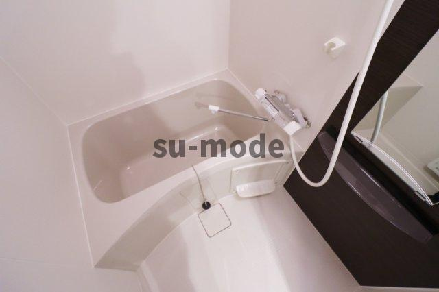 リブリ・フルール千里丘の浴室