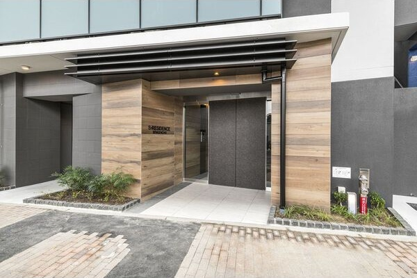 S-RESIDENCE浅間町　※キャンペーン中!!!のエントランス