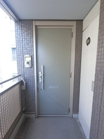 【玄関】