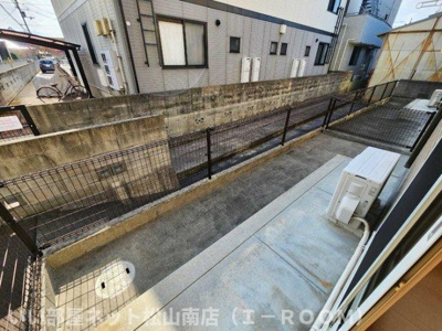 【庭】 | グランモア石井　A棟