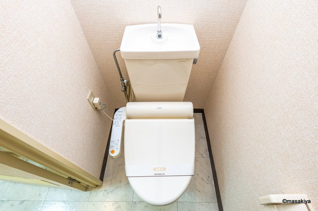 クレセントハウス・七瀬のトイレ