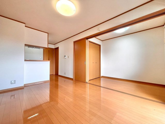 ユアーコート桜の居間・リビング