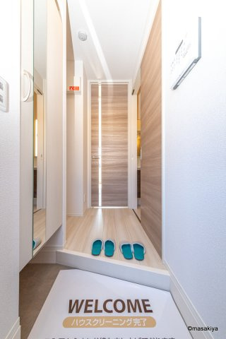 サンセール若里の玄関